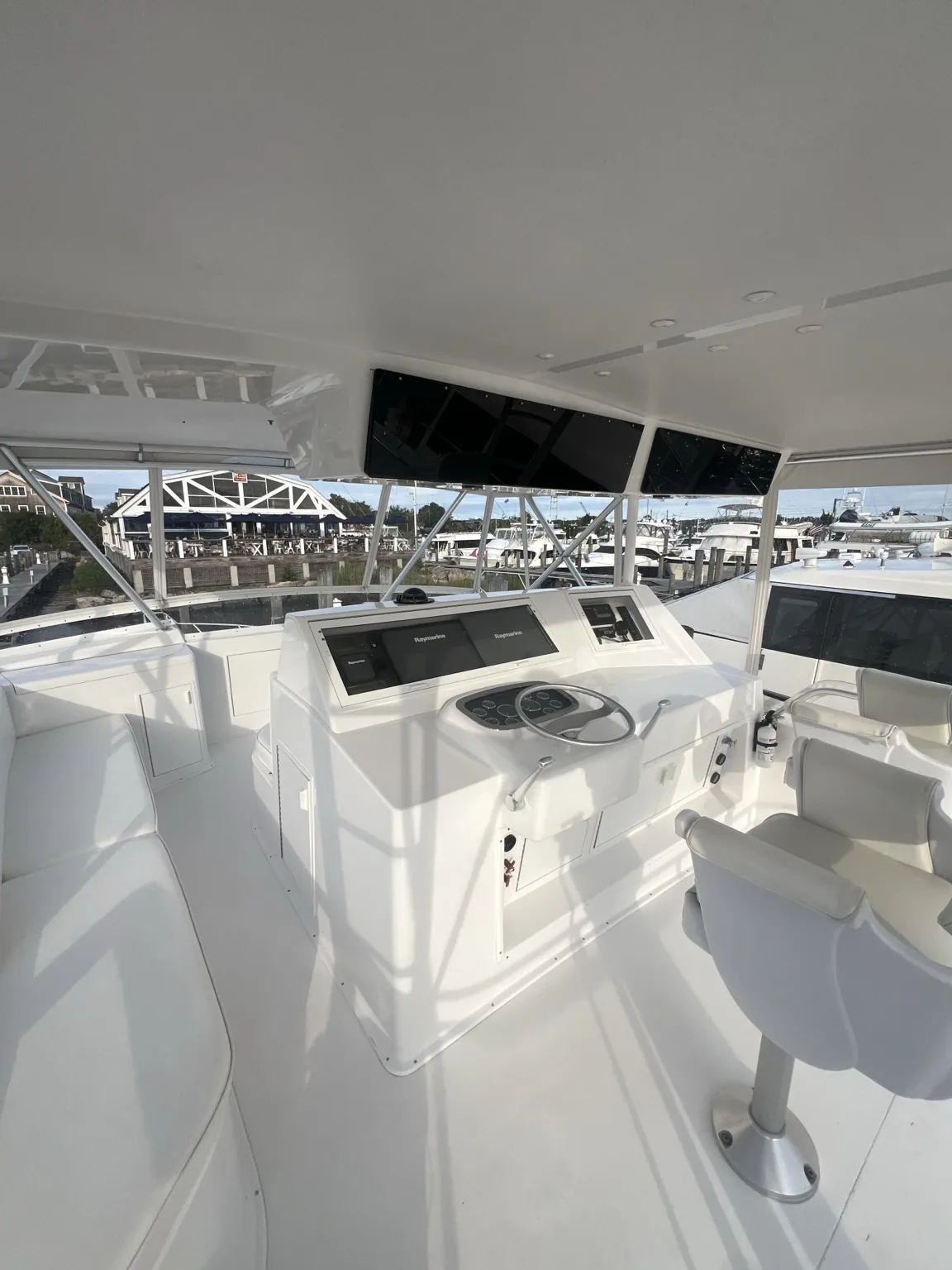 Flybridge after detailing